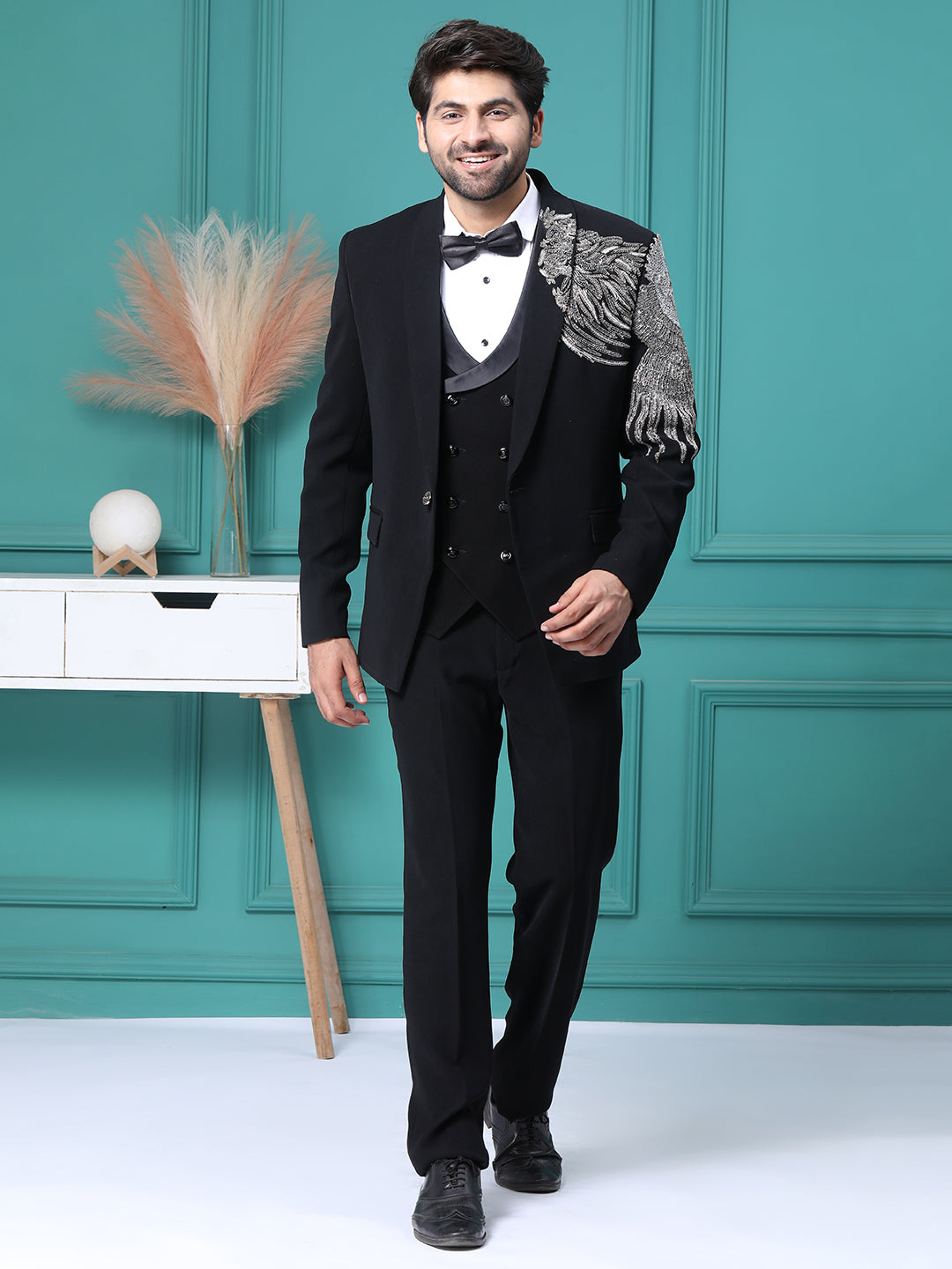 Black 5pc Hand Embroideried Coat Pant Set – DC Fashion