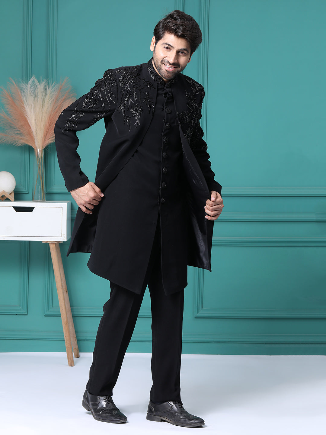 Z Black Handwork Embellished Front Open Mens Indo Werstern with Same Pant