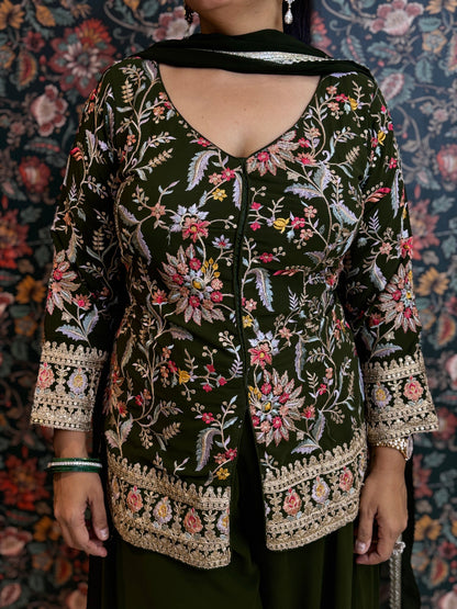 Embroidered jacket with floral patterns on a patterned background