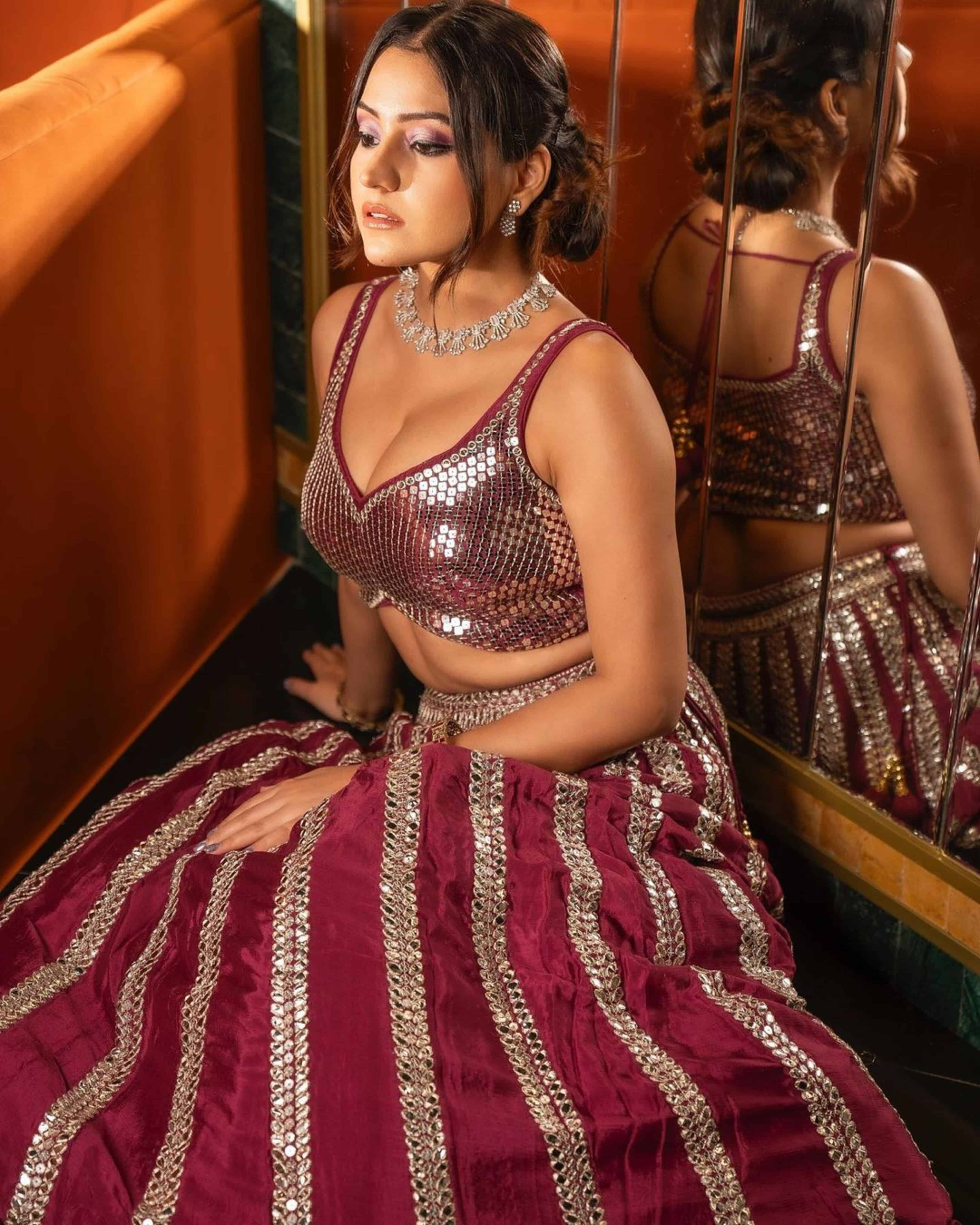 Wine Sequence Crop Top With Handwork